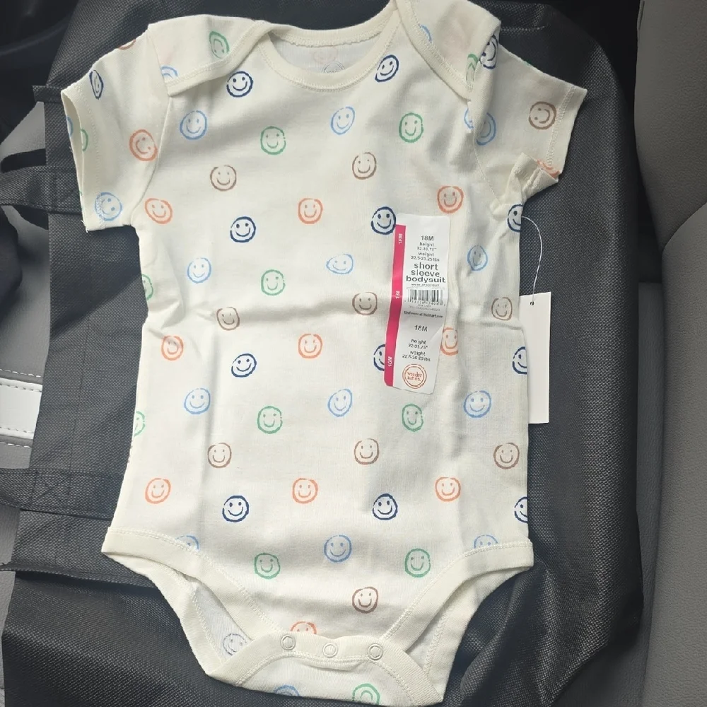wonder nation Cream Short Sleeve Bodysuit with Multicolor Smile Prints